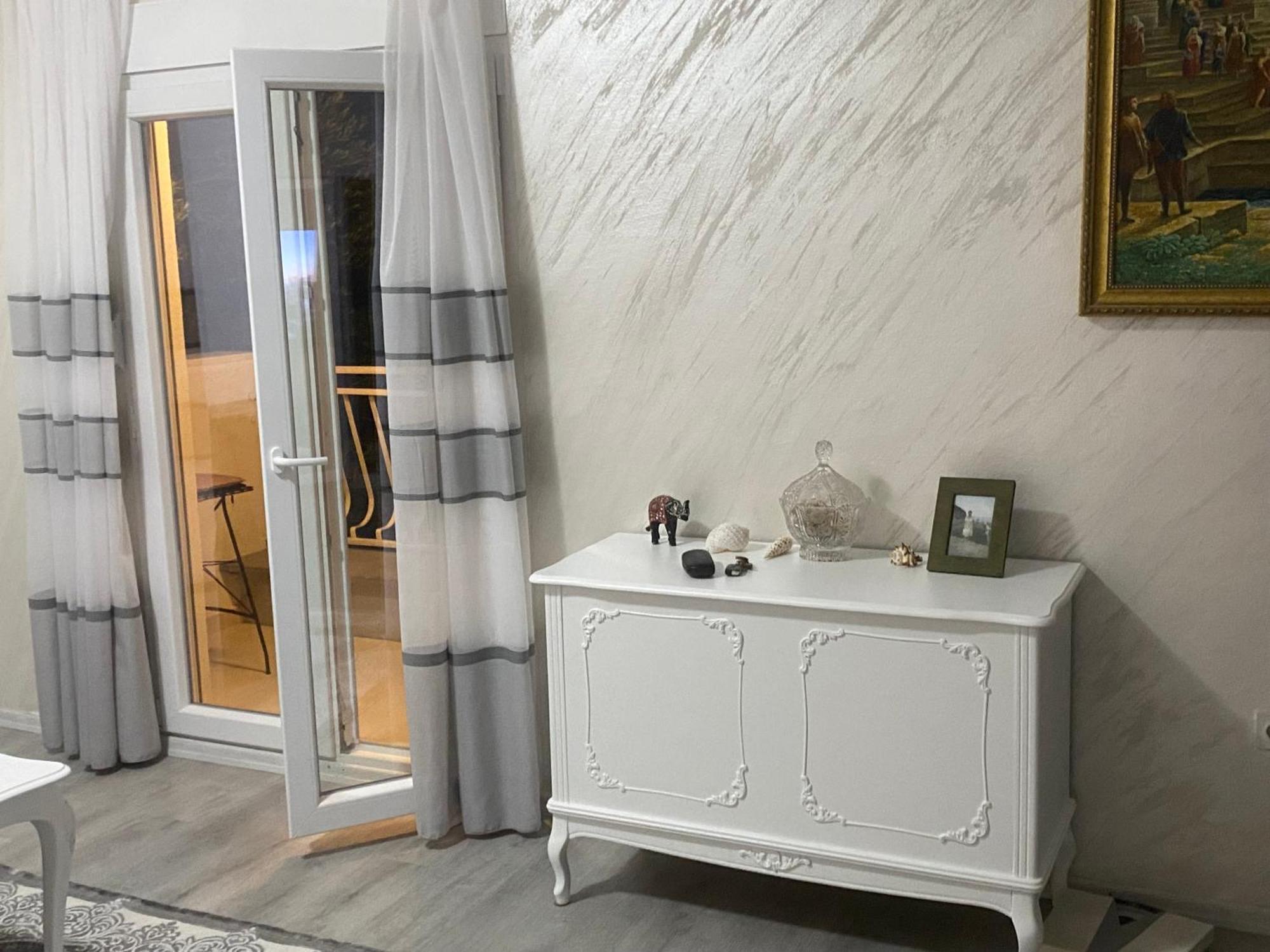 Apartman Lara Sveti Stefan Ngoại thất bức ảnh